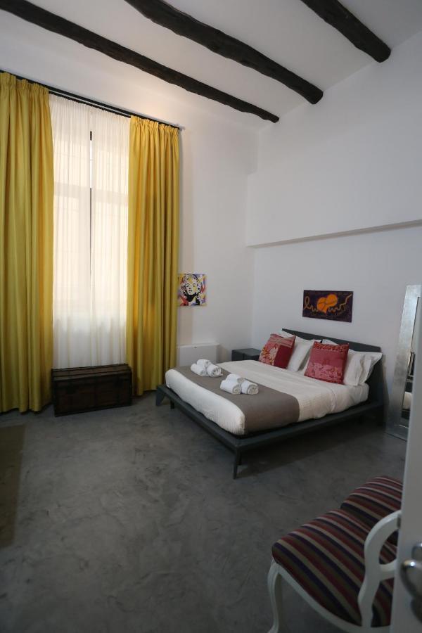 B&B Salerno Al Duomo エクステリア 写真